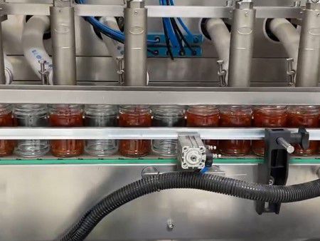 Sauce Filling Machine